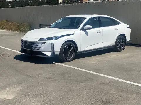 Changan Eado 2025 — миниатюра 2