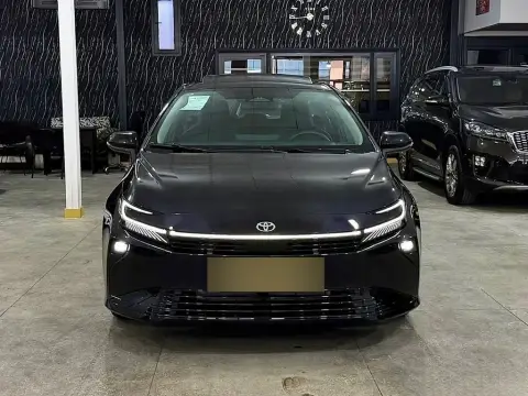 Toyota Corolla 2026 — миниатюра 1