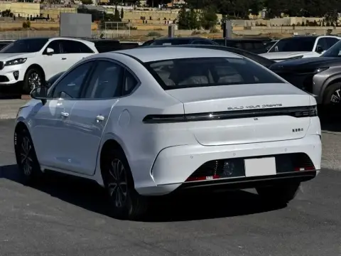 BYD Destroyer 05 2025 — миниатюра 5