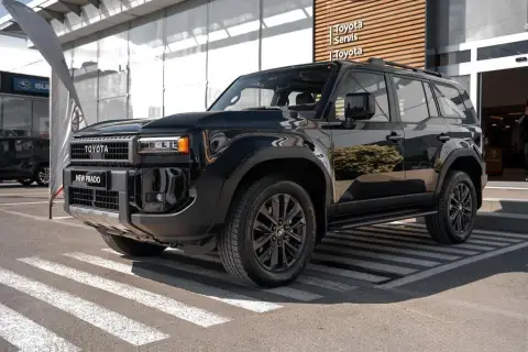Toyota Land Cruiser Prado 2026 — миниатюра 2