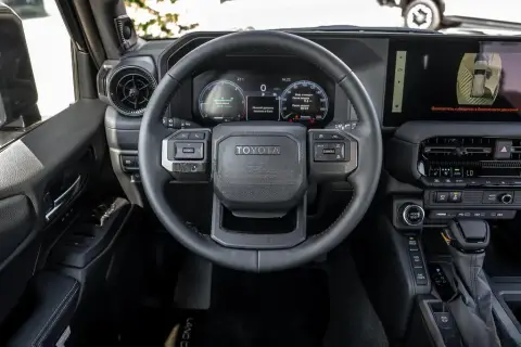 Toyota Land Cruiser Prado 2026 — миниатюра 7