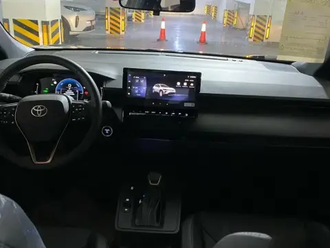 Toyota Corolla Cross 2026 — миниатюра 8