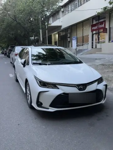 Toyota Corolla 2025 — миниатюра 2