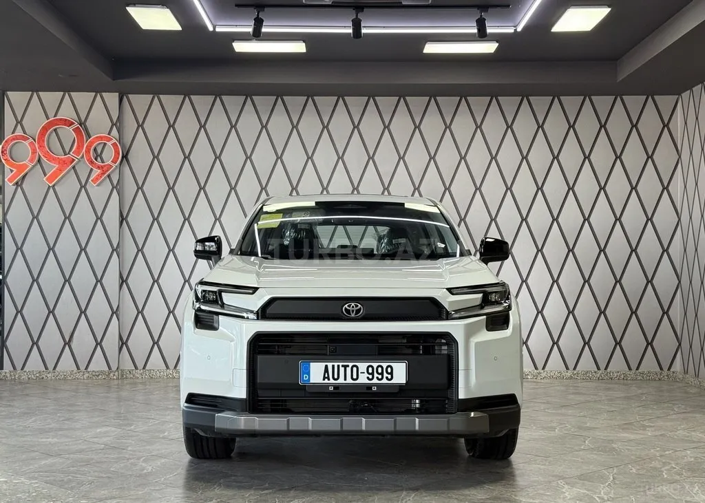 Toyota RAV4 2026 — фото 1 из 10