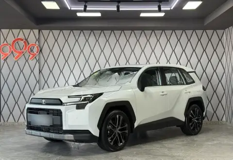 Toyota RAV4 2026 — миниатюра 2