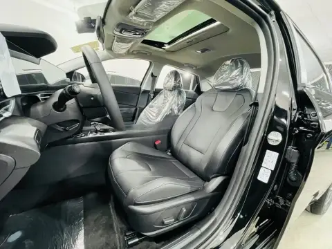 Hyundai Elantra 2026 — миниатюра 8