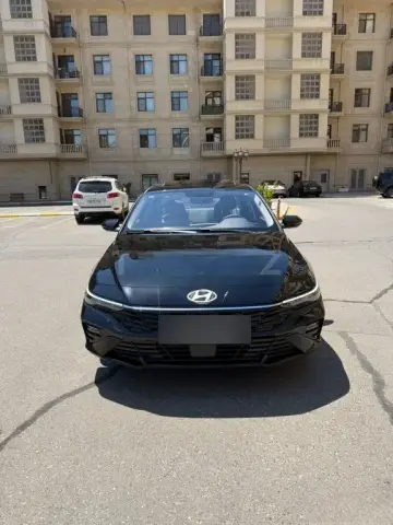 Hyundai Elantra 2026 — миниатюра 1