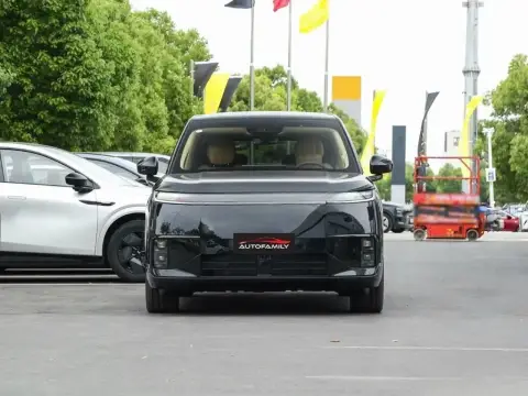 XPeng GX 2026 — миниатюра 2