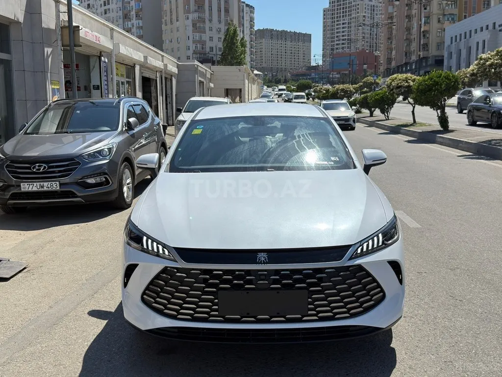 BYD Qin Plus 2025 — фото 1 из 10