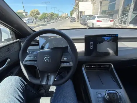 BYD Qin Plus 2025 — миниатюра 8