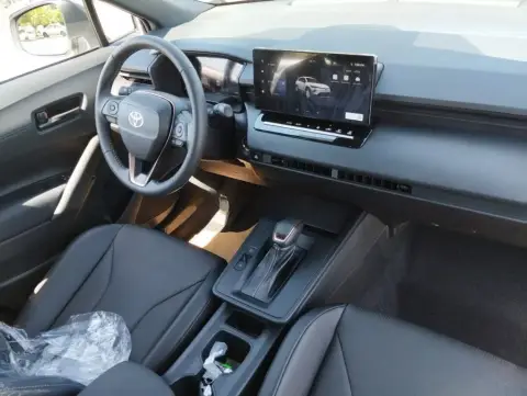 Toyota Corolla Cross 2026 — миниатюра 8