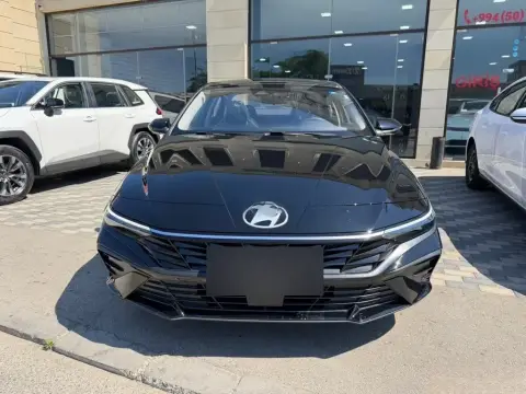 Hyundai Elantra 2026 — миниатюра 1