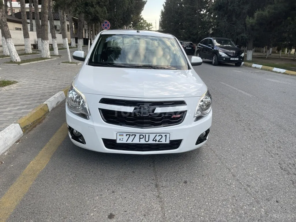 Chevrolet Cobalt 2025 — фото 1 из 10