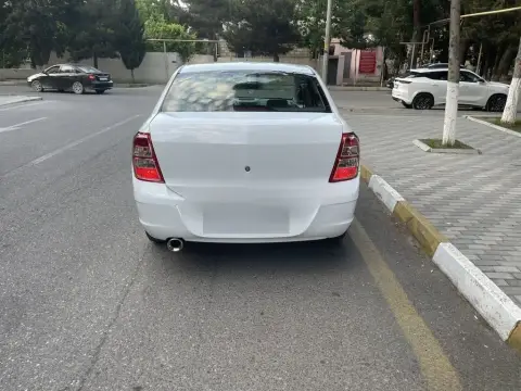 Chevrolet Cobalt 2025 — миниатюра 2