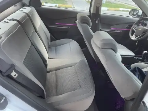 Chevrolet Cobalt 2025 — миниатюра 7