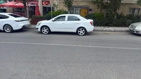 Chevrolet Cobalt 2025 — миниатюра 9