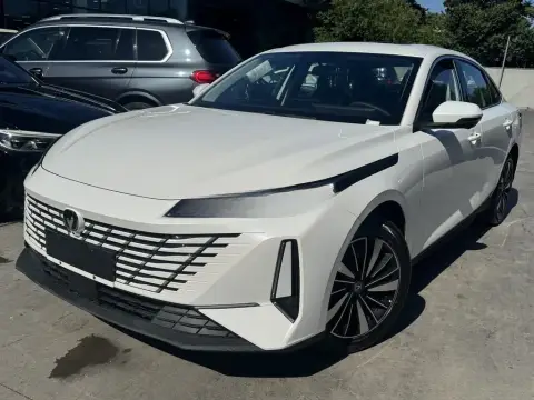 Changan Eado 2025 — миниатюра 2