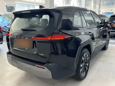 Toyota RAV4 2026 — миниатюра 8