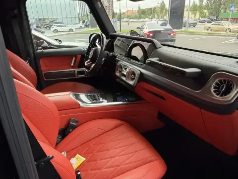 Mercedes-Benz G 63 AMG 2025 — миниатюра 8