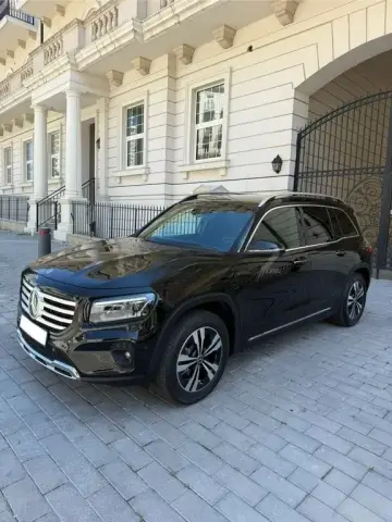 Mercedes-Benz GLB 250 4MATIC 2025 — миниатюра 3