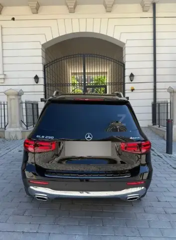 Mercedes-Benz GLB 250 4MATIC 2025 — миниатюра 6