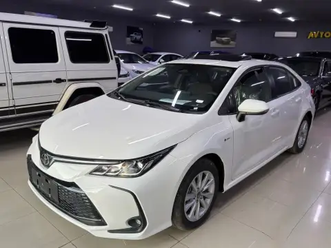 Toyota Corolla 2025 — миниатюра 2