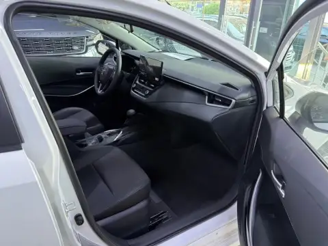 Toyota Corolla 2025 — миниатюра 8