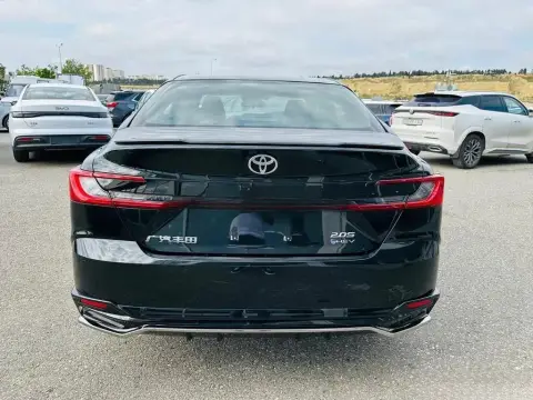 Toyota Camry 2026 — миниатюра 6