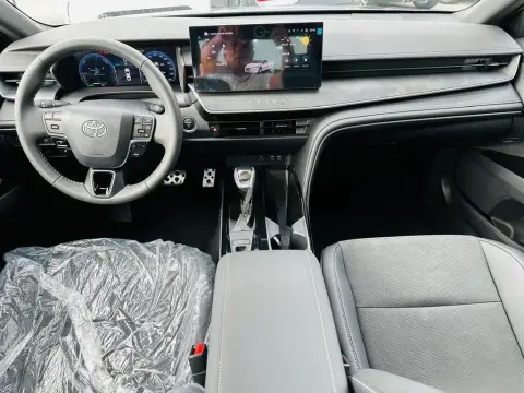 Toyota Camry 2026 — миниатюра 9