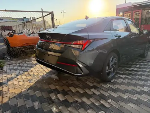 Hyundai Elantra 2026 — миниатюра 7