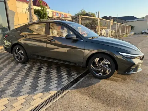Hyundai Elantra 2026 — миниатюра 8