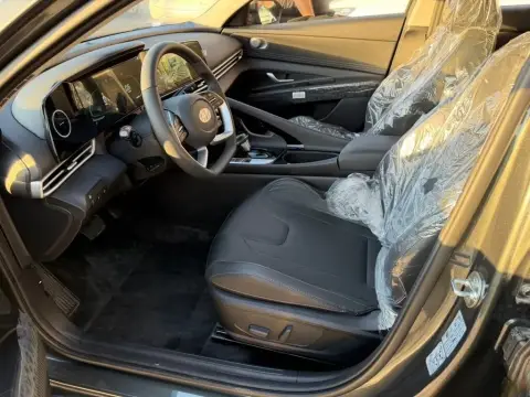 Hyundai Elantra 2026 — миниатюра 9