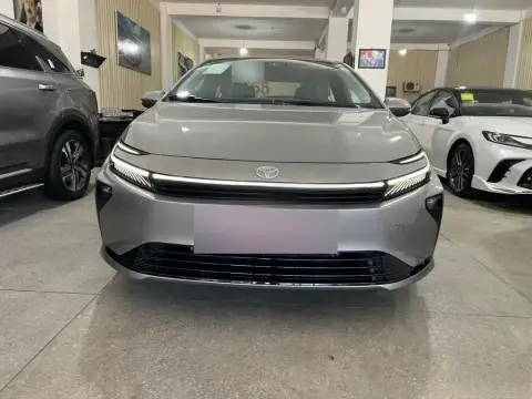 Toyota Corolla 2026 — миниатюра 1