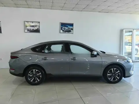 BYD Qin Plus 2025 — миниатюра 9