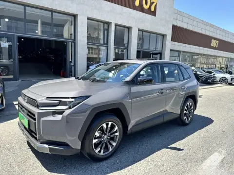 Toyota RAV4 2026 — миниатюра 4
