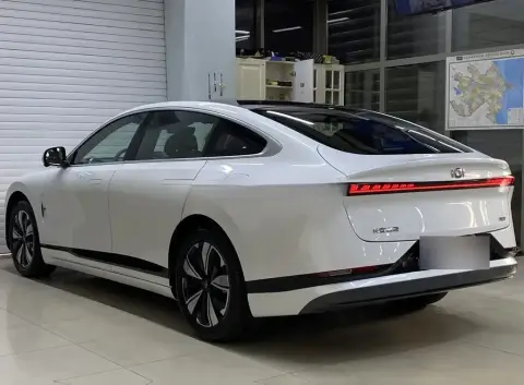 Changan Qiyuan A07 2025 — миниатюра 10