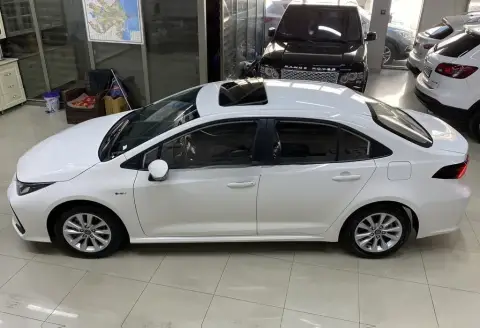 Toyota Corolla 2025 — миниатюра 8