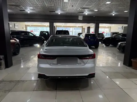 Toyota Camry 2026 — миниатюра 9