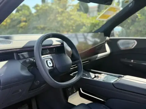 Lynk & Co 900 2026 — миниатюра 6