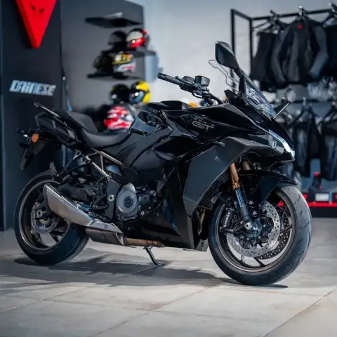 Suzuki GSX-S1000GT 2026 — миниатюра 2