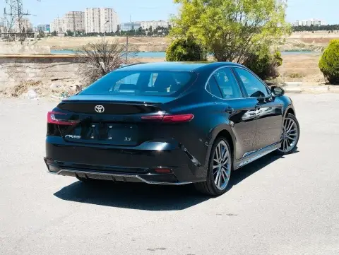 Toyota Camry 2026 — миниатюра 6