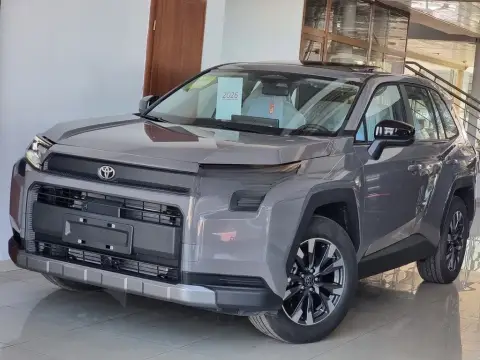 Toyota RAV4 2026 — миниатюра 1