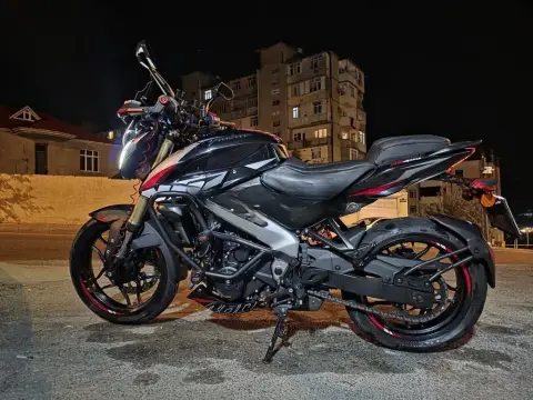 Bajaj Pulsar NS 400 2025 — миниатюра 2