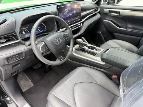 Toyota Highlander 2026 — миниатюра 9