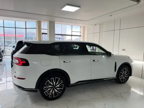 Changan Qiyuan Q07 2025 — миниатюра 8