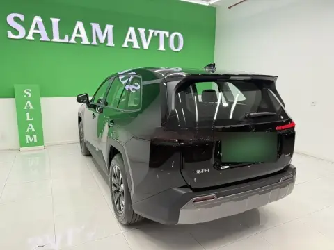 Toyota RAV4 2026 — миниатюра 5