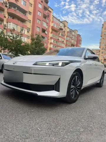 Changan Qiyuan A05 2025 — миниатюра 8