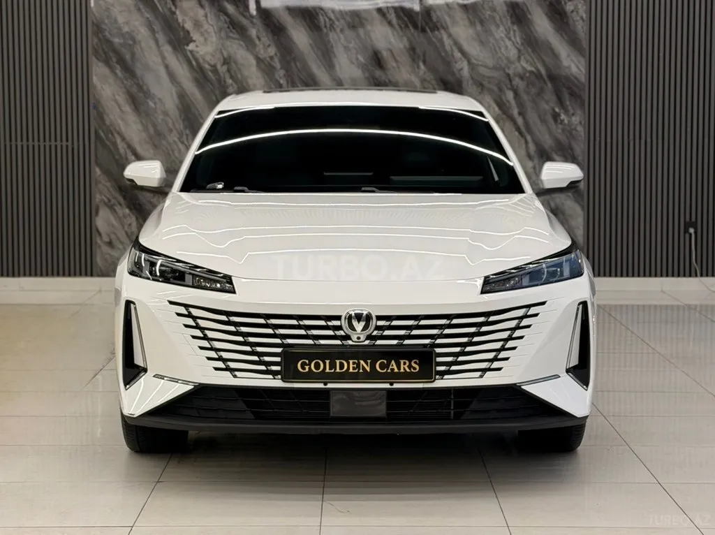 Changan Eado 2025 — фото 1 из 10