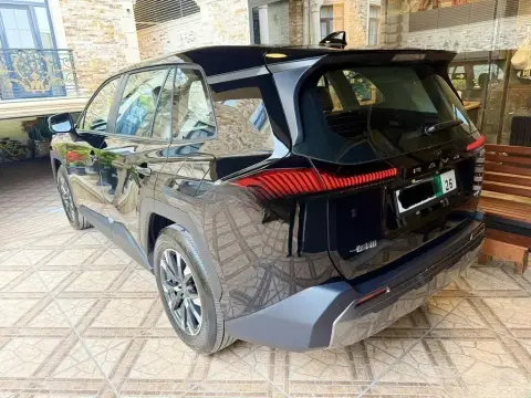 Toyota RAV4 2026 — миниатюра 6