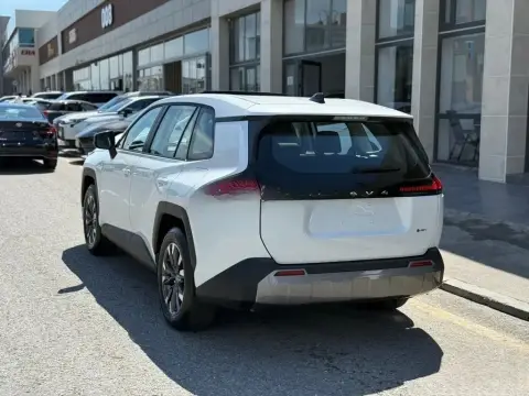 Toyota RAV4 2026 — миниатюра 8